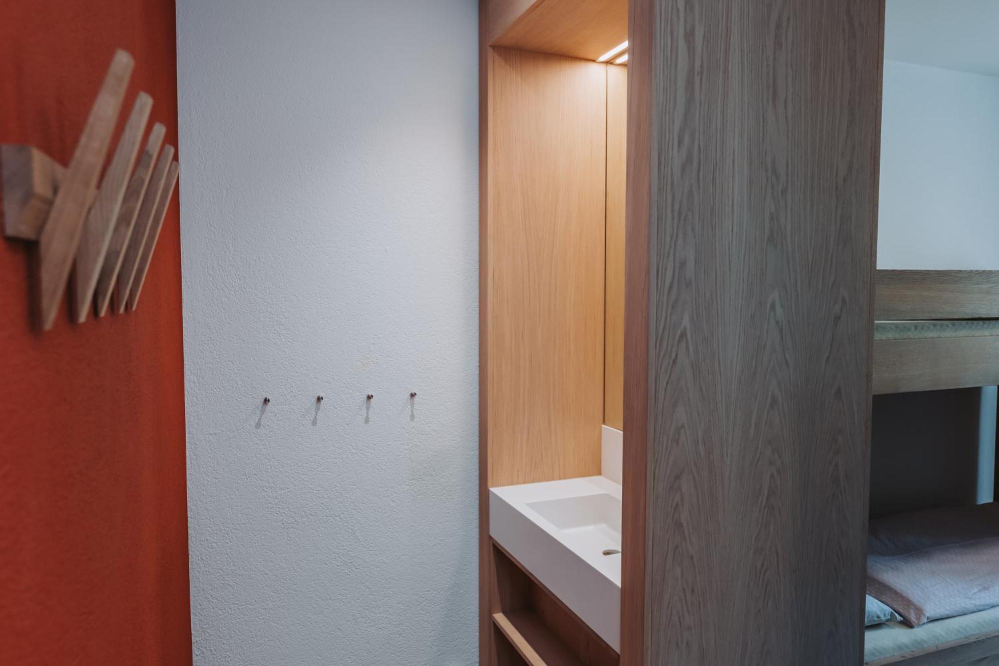 Montreux Youth Hostel Eksteriør billede